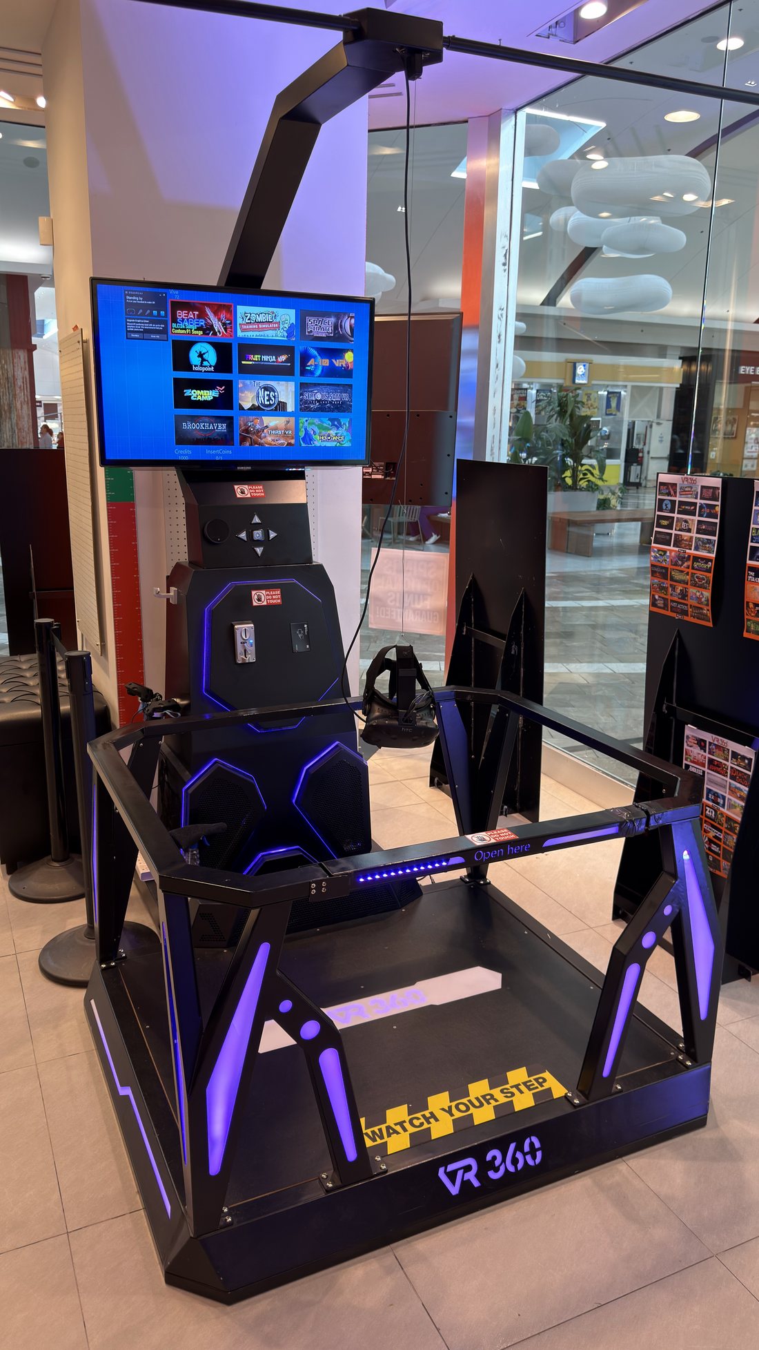 VR Game Machine at VR360 Garden State Plaza